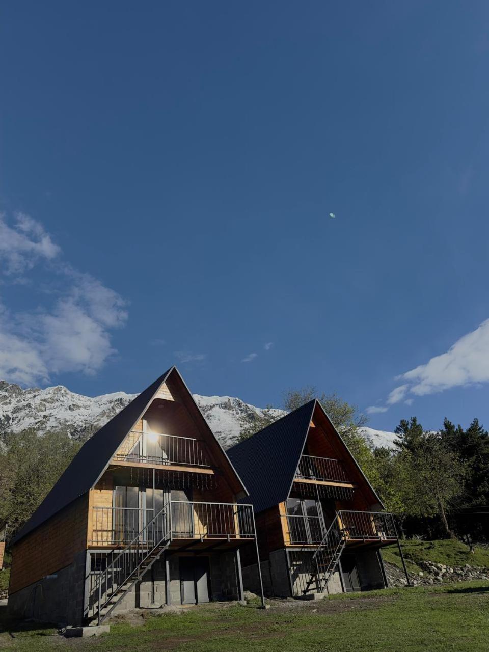 Cottage Paradise Kazbegi Eksteriør billede