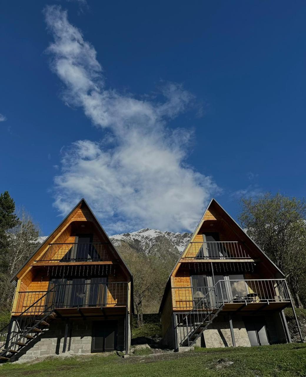 Cottage Paradise Kazbegi Eksteriør billede