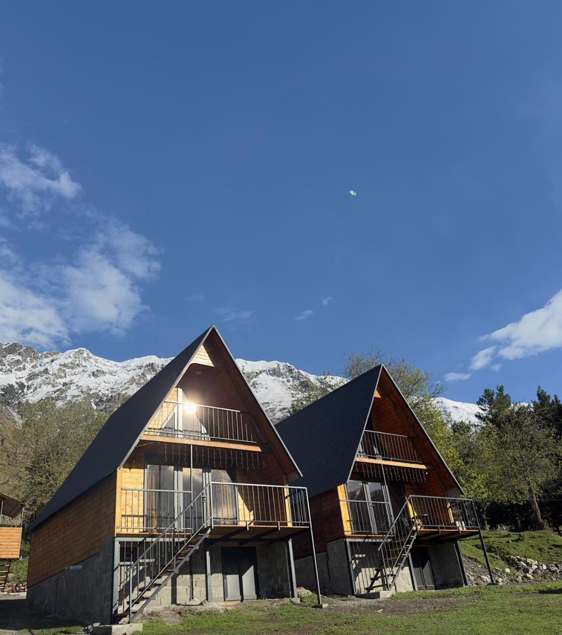 Cottage Paradise Kazbegi Eksteriør billede