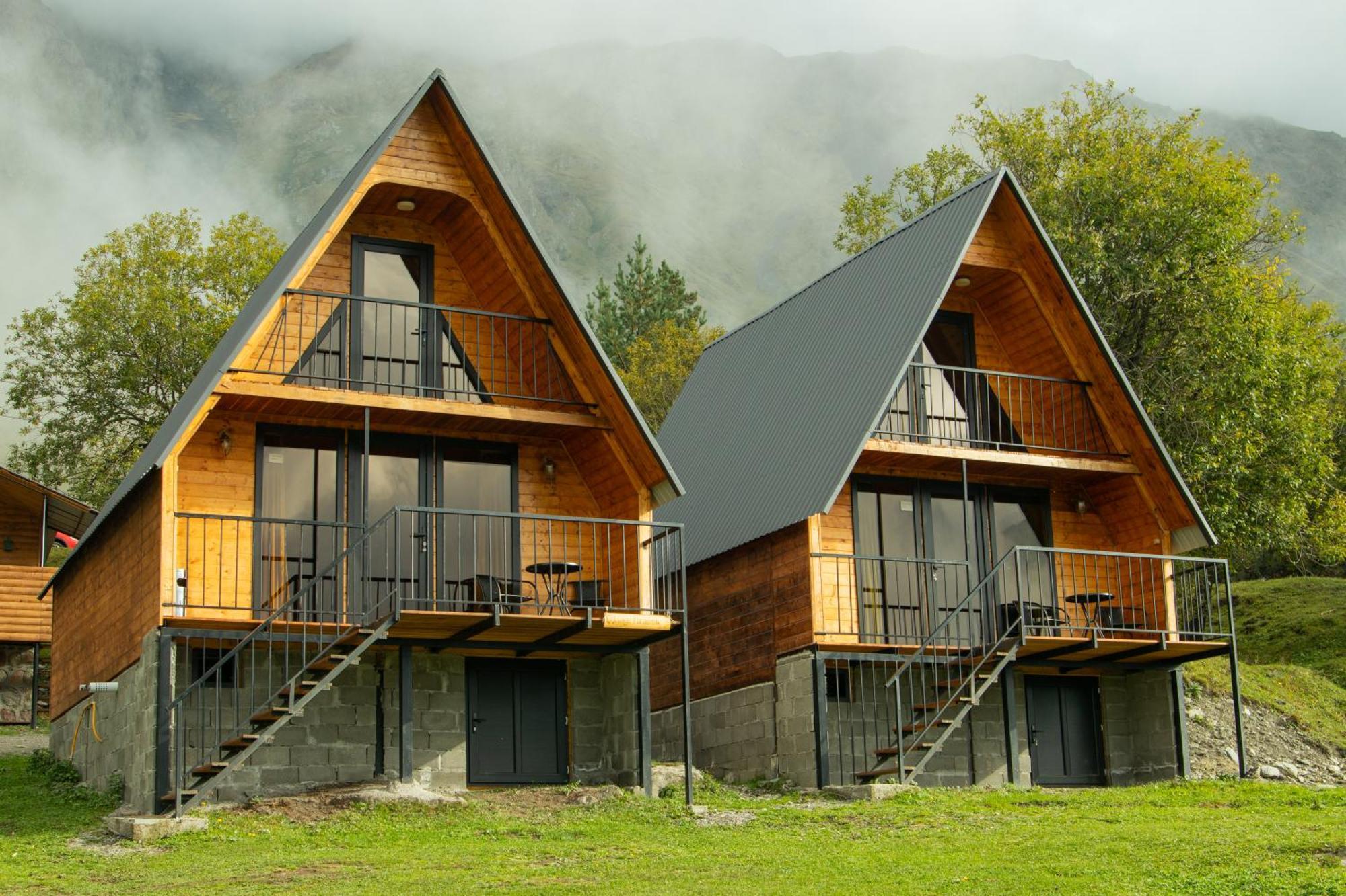 Cottage Paradise Kazbegi Eksteriør billede