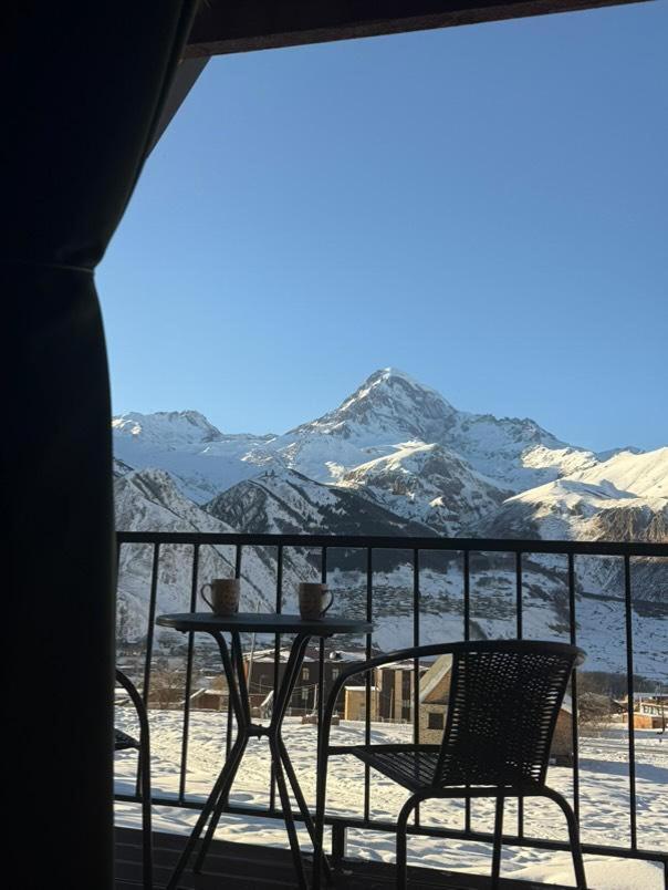 Cottage Paradise Kazbegi Eksteriør billede