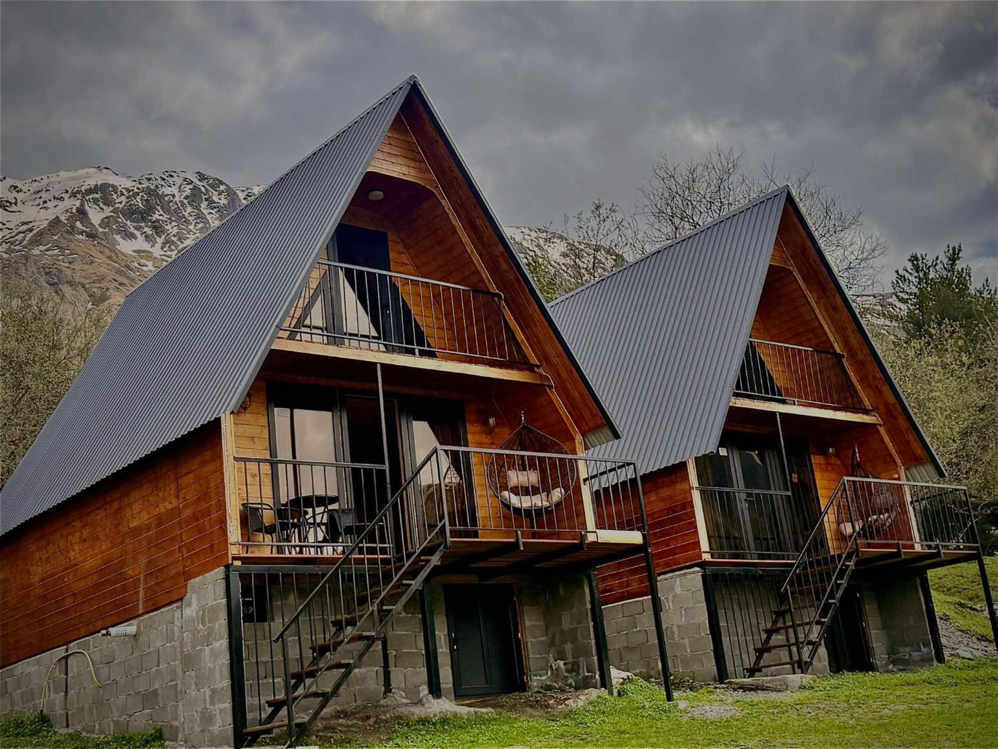 Cottage Paradise Kazbegi Eksteriør billede